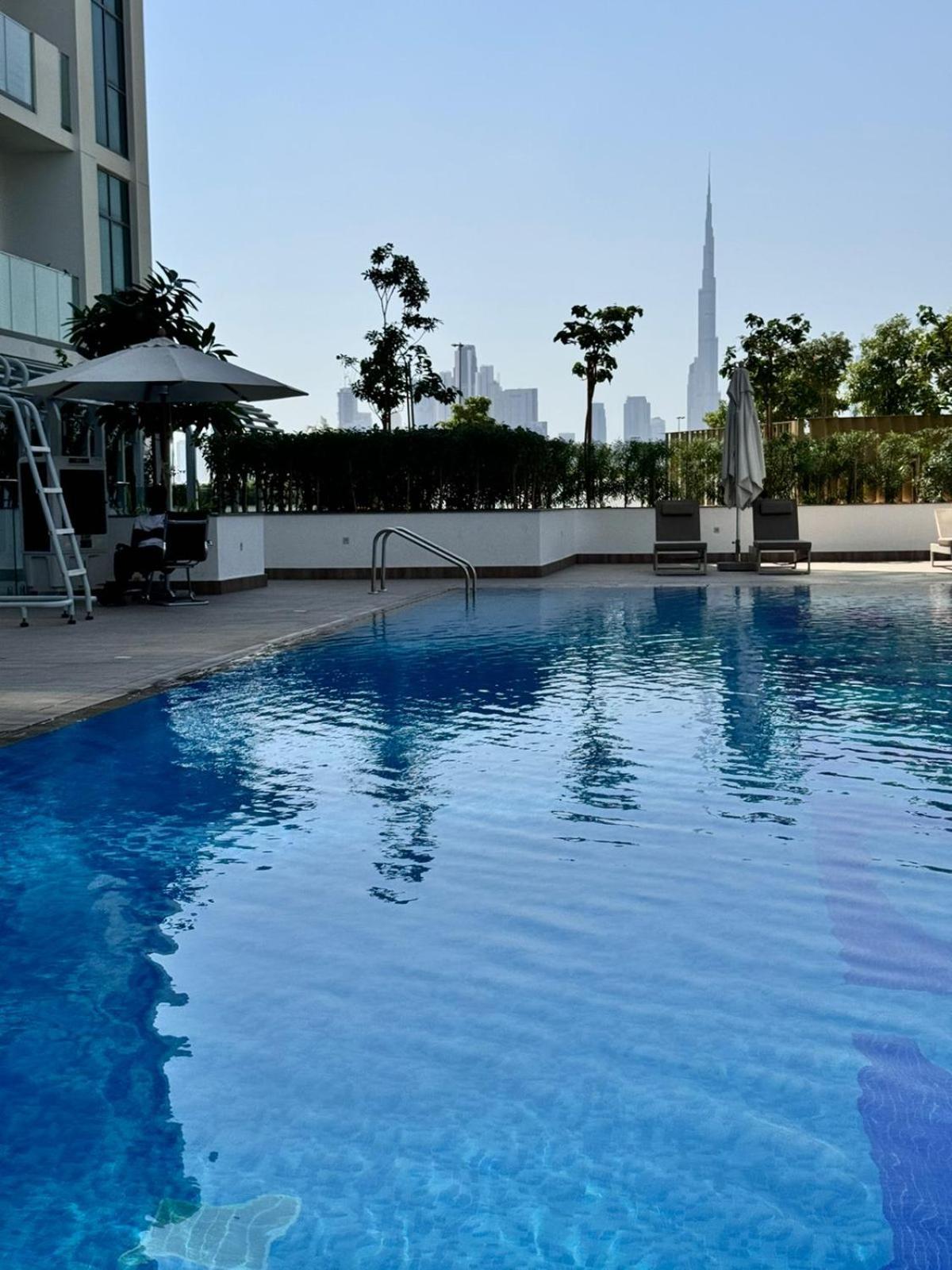 Апартаменти Burj Khalifa View Modern 1bhk With Balcony Дубай