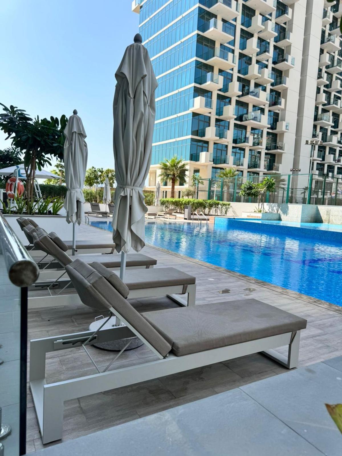 Apartment Burj Khalifa View Modern 1bhk With Balcony Dubai